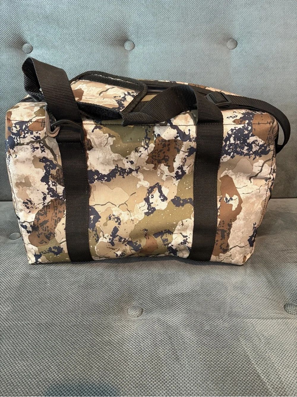 Buc-eesCamouflage 24-Can Cooler Tote
